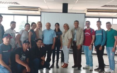 Realizan conversatorio: «Aportes para el Desarrollo Académico»