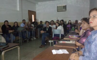 Realizan  taller “Motivación para el aprendizaje de los Hábitos Atómicos” 