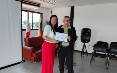 La magia de la literatura se apoderó de la UVM con «El Oficio de Escribir»