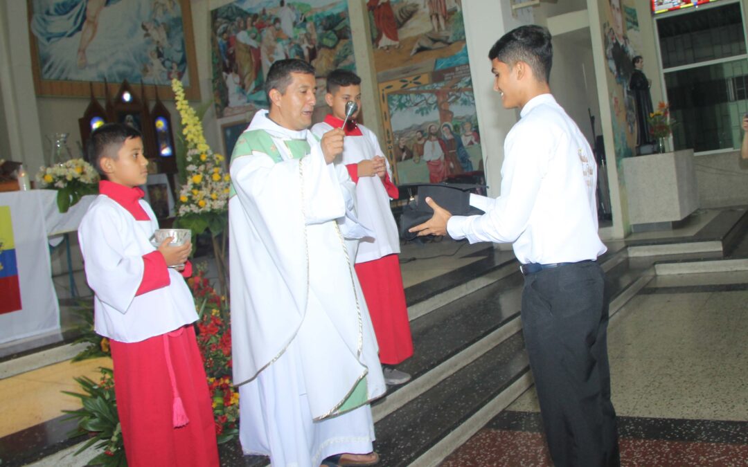 LXXVII Promoción culmina su formación en solemne Misa de Graduación