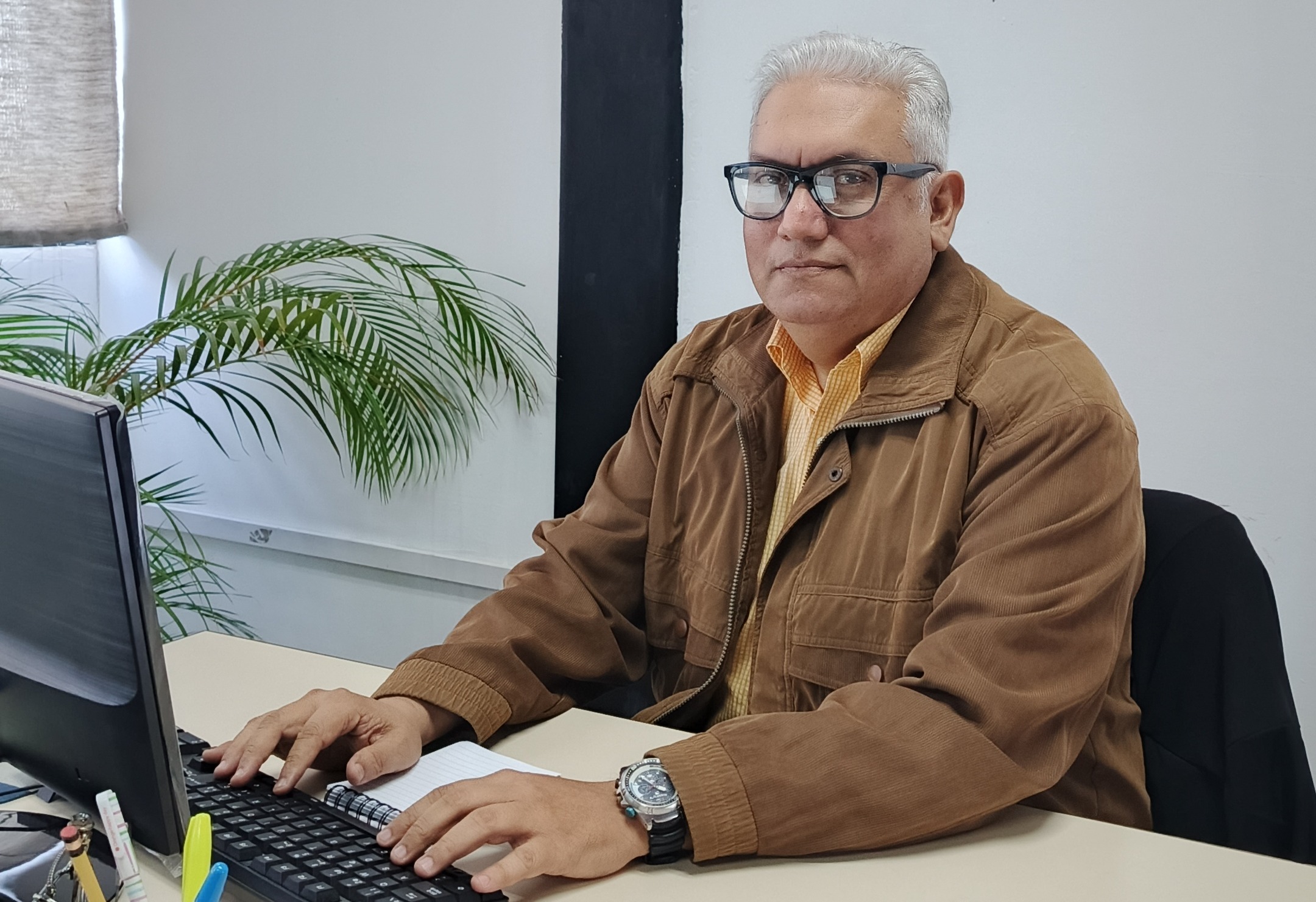 HUGO JOSÉ HERNÁNDEZ