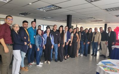 UVM y Sistema Jurídico-Social Trujillo unen esfuerzos en Expo Feria de Políticas Públicas