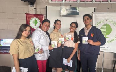 UVM cautiva a estudiantes del Colegio Los Cedros con innovación y tecnología de vanguardia