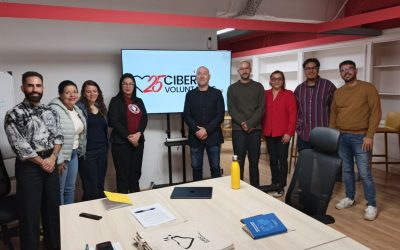 Autoridades uvemistas visitan sede de la Fundación Cibervoluntarios en España